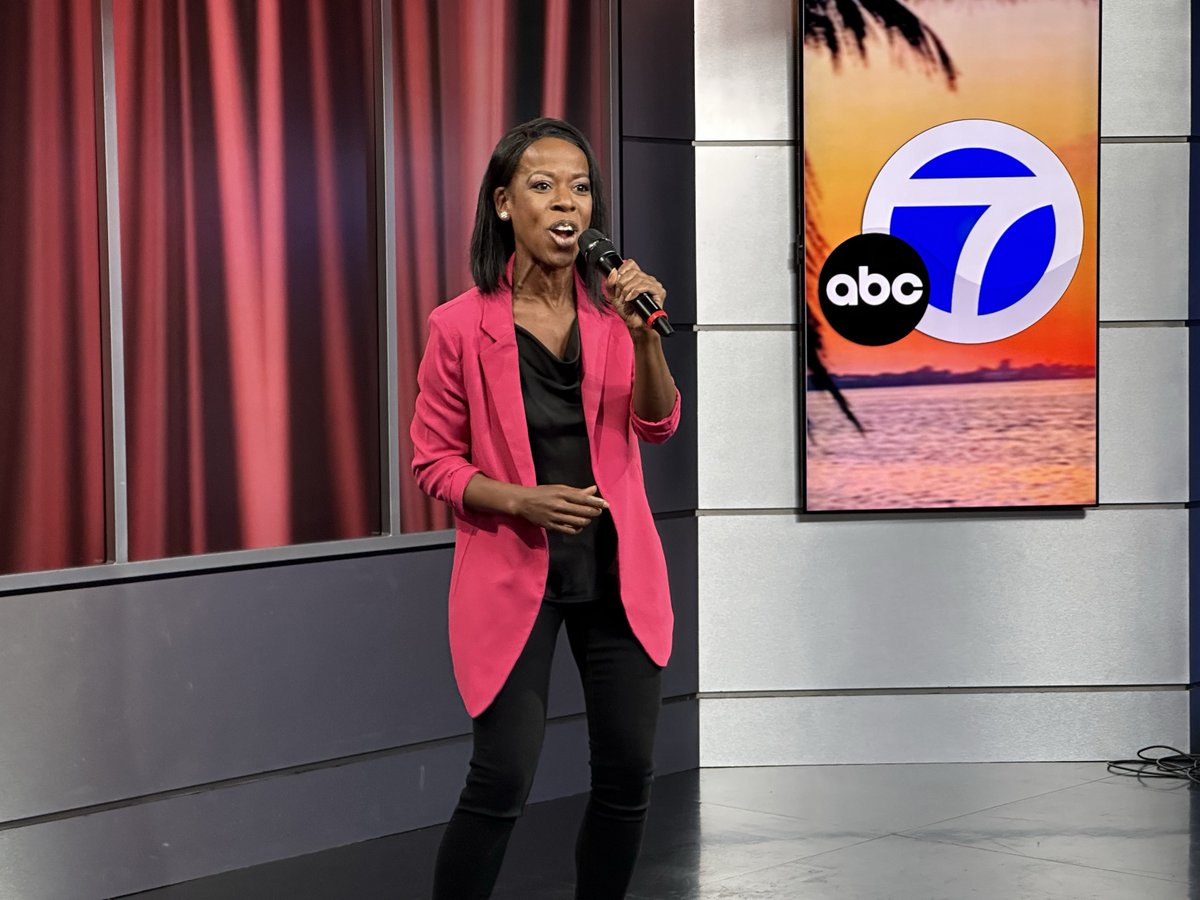 Florida Studio Theatre tweet media