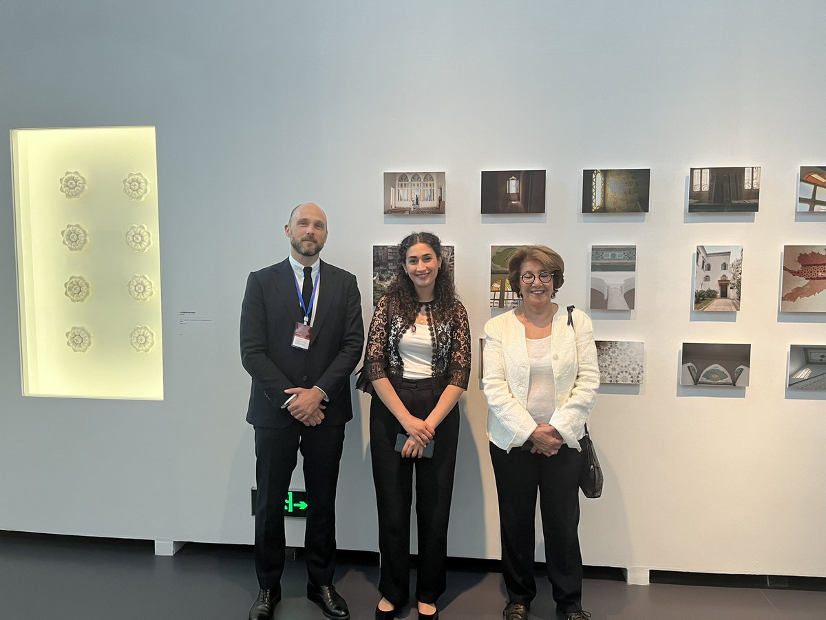 frelandv's tweet photo. Inauguration de l’exposition « De l’ombre à la lumière, protéger le patrimoine » au #NationalMuseumofChina à Pékin. Des terribles destruction des années 2010 au lancement d’ALIPH en 2017 et au 450 projets soutenus depuis par notre fondation. Bravo aux 3 commissaires ! https://t.co/tsTzhPE7WO