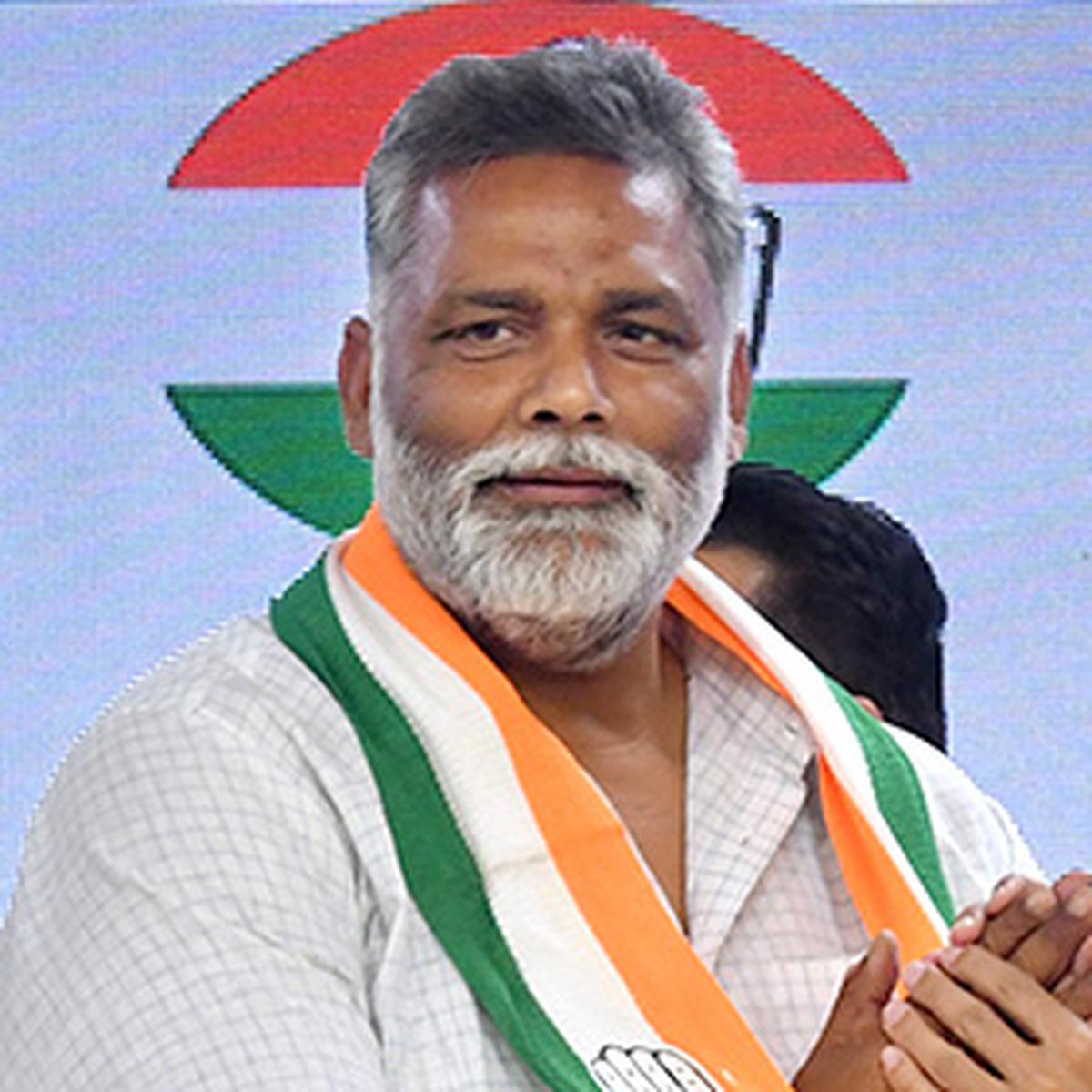 Passionate__11's tweet photo. पूर्णिया से निर्दलीय सांसद पप्पू यादव भी बहुत जल्द कांग्रेस आलाकमान से मिलकर कांग्रेस को समर्थन दे सकते हैं।

जल्द 100 से 101 की संख्या होने वाली है 🔥🔥 https://t.co/0geJw6eWA3
