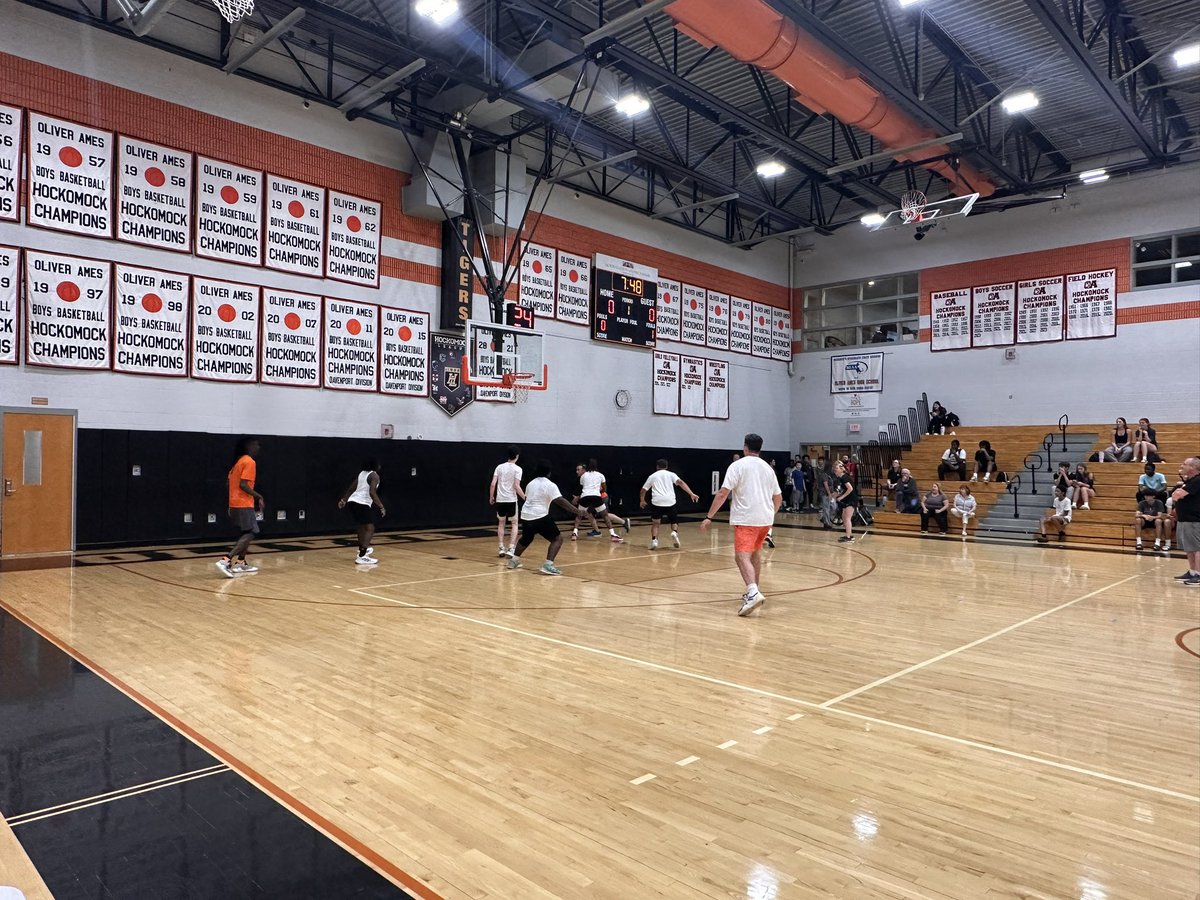 Dan Mastrogiacomo (@mastro_oahs) on Twitter photo As we begin end of year exams, a great way to relax and have a little fun? The 3rd Annual OA Students vs Faculty Basketball game! <a href="/OATigers/">Oliver Ames High School</a> <a href="/flanagan_oahs/">TJ Flanagan (he, him, his)</a> <a href="/SupEaston/">Lisha Cabral</a> <a href="/AssistSupEaston/">Crissy Pruitt</a> <a href="/OAHSTigersports/">Oliver Ames Athletics</a> As we begin end of year exams, a great way to relax and have a little fun? The 3rd Annual OA Students vs Faculty Basketball game! <a href="/OATigers/">Oliver Ames High School</a> <a href="/flanagan_oahs/">TJ Flanagan (he, him, his)</a> <a href="/SupEaston/">Lisha Cabral</a> <a href="/AssistSupEaston/">Crissy Pruitt</a> <a href="/OAHSTigersports/">Oliver Ames Athletics</a>