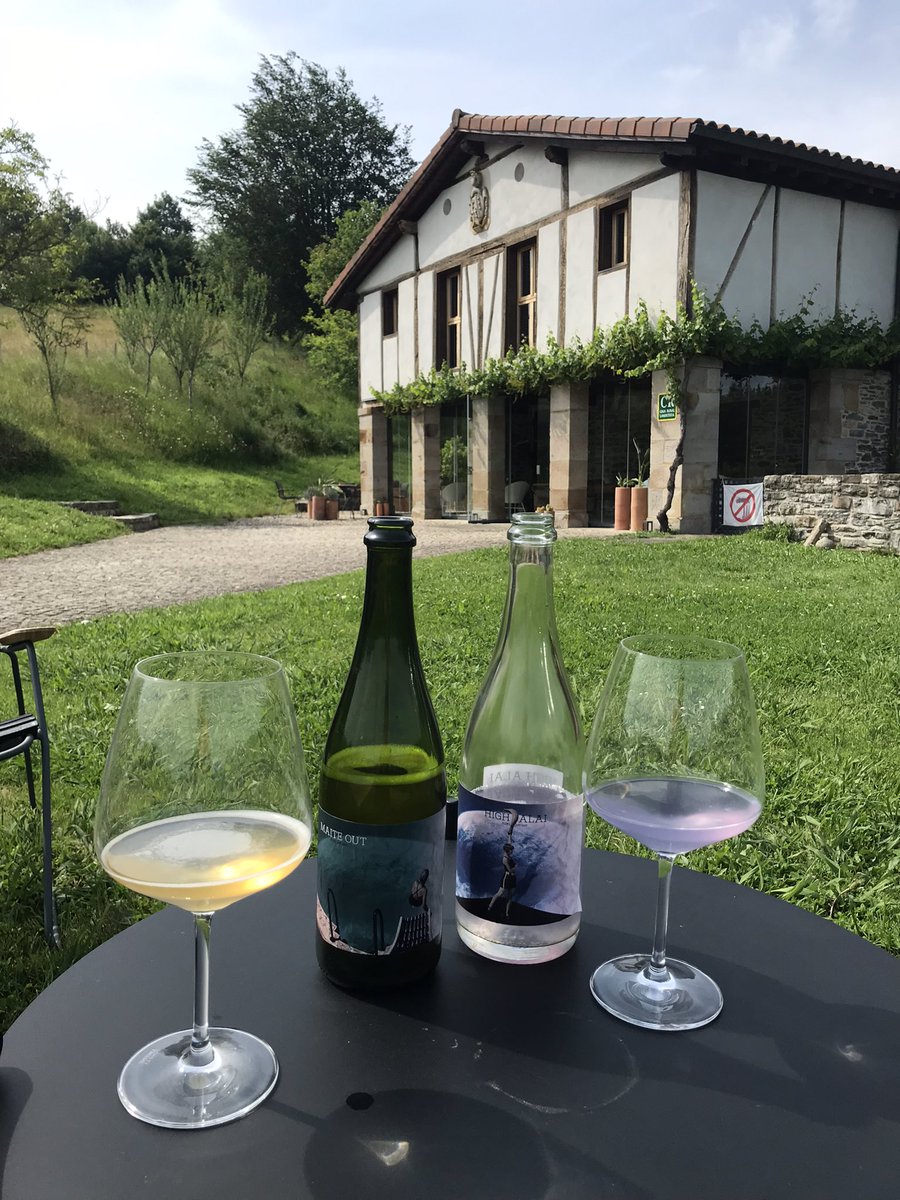 Galaxia berriak zeharkatzen…
“HIGH ALAI” Kefir Ura eta “MAITE OUT” Konbutxa Bergarako IZAL Landetxeko honesty bar-ean aurkituko dituzue.
#bergara #izal #landetxea #nolo #zidernaut