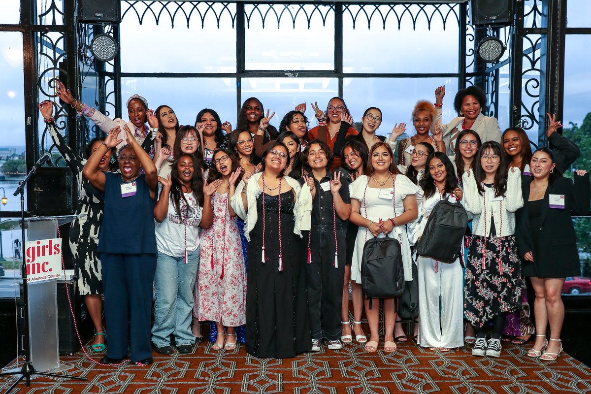 GirlsIncAC's tweet photo. #Congrats #graduates! At our annual #College Shower we celebrated the incredible #accomplishments of our 26 seniors who have graduated high school and been accepted to postsecondary education!
#strongsmartbold https://t.co/ziQHpdrA7f