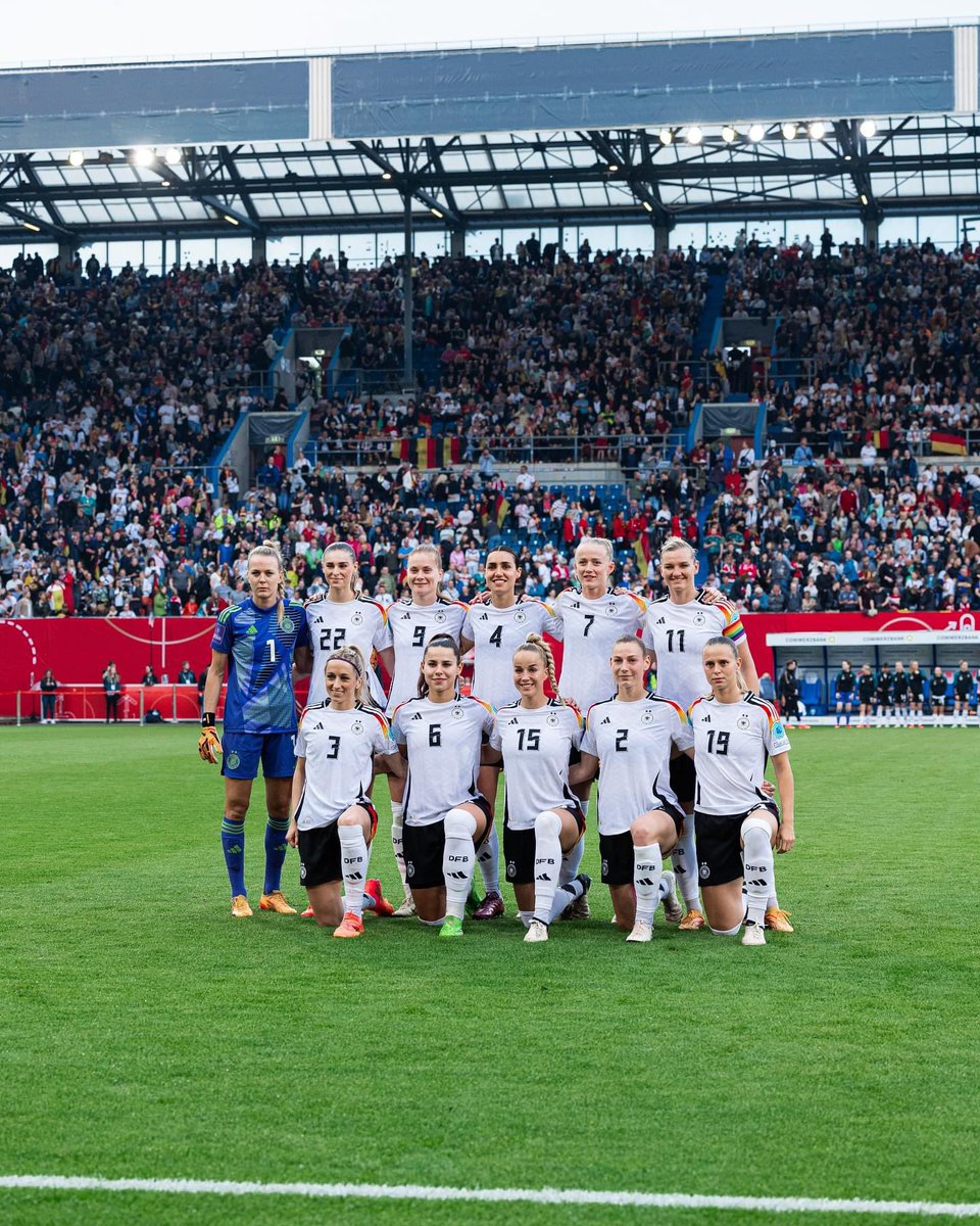 Merle Frohms tweet media