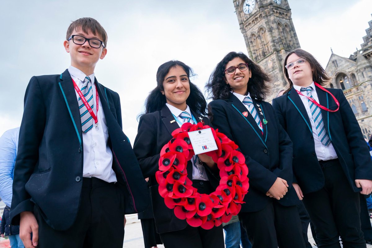 A lovely photograph capturing #DDayAnniversary services at Rochdale Cenotaph on the day the borough came together to reflect and remember, 80 years on from the #ddaylandings which began the liberation of western Europe. #lestweforget