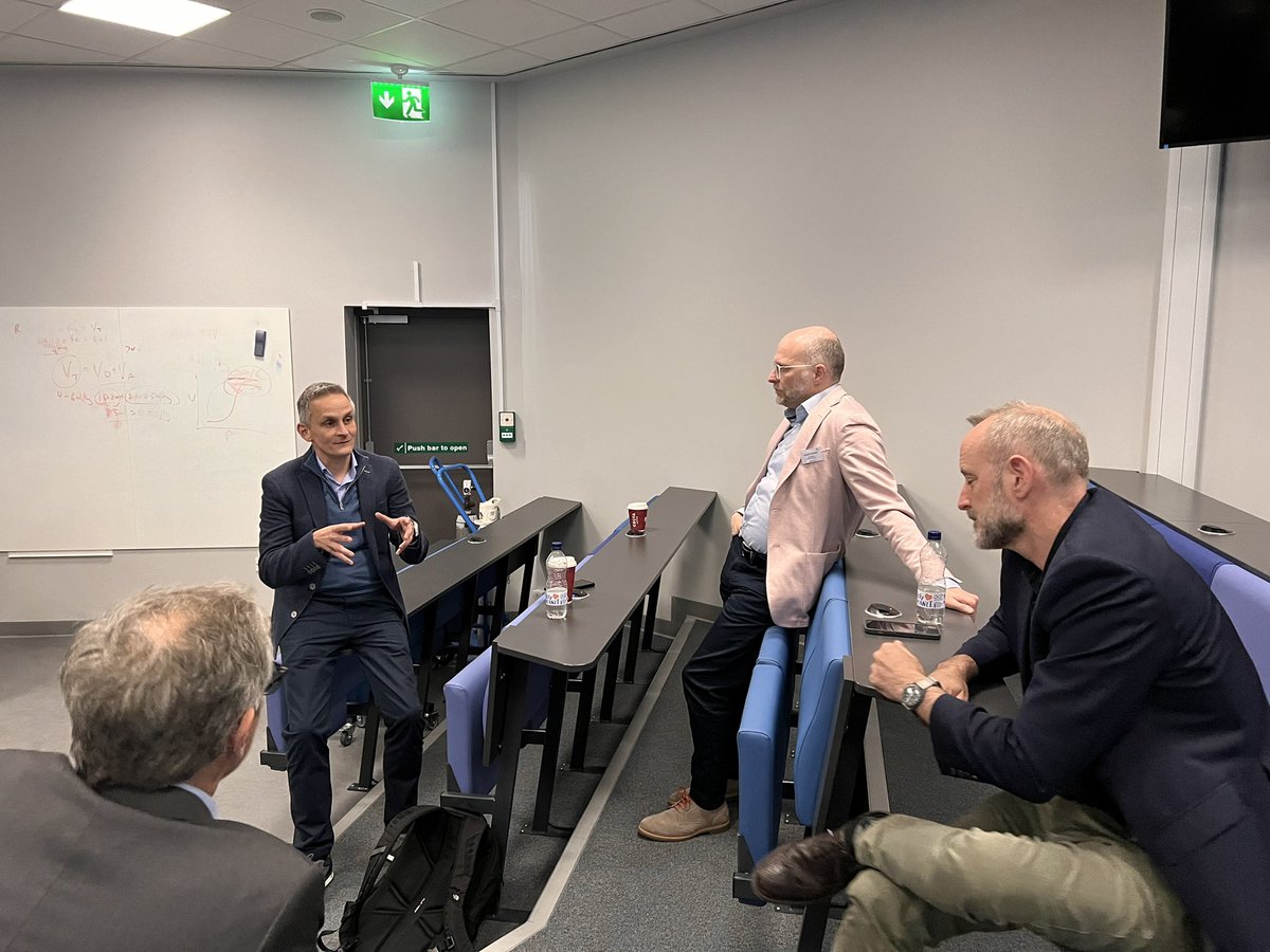 Brett J. Manley 🤷🏼♂️ (@drbretty) on Twitter photo The best thing about conferences #neotwitter:
Chatting about real clinical problems and how we might solve them with well designed research… 😊
<a href="/DavidTingay/">David Tingay</a> 🇦🇺@ccroehr 🇬🇧 <a href="/Research4Babies/">Research4Babies/CSAR/RETAIN</a> 🇨🇦 & Neil Patel 🏴 The best thing about conferences #neotwitter:
Chatting about real clinical problems and how we might solve them with well designed research… 😊
<a href="/DavidTingay/">David Tingay</a> 🇦🇺@ccroehr 🇬🇧 <a href="/Research4Babies/">Research4Babies/CSAR/RETAIN</a> 🇨🇦 & Neil Patel 🏴
