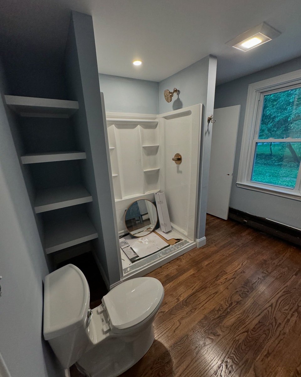crest_solutions's tweet photo. Bathroom Renovation is almost complete 📈 https://t.co/X5sJl6f5RZ