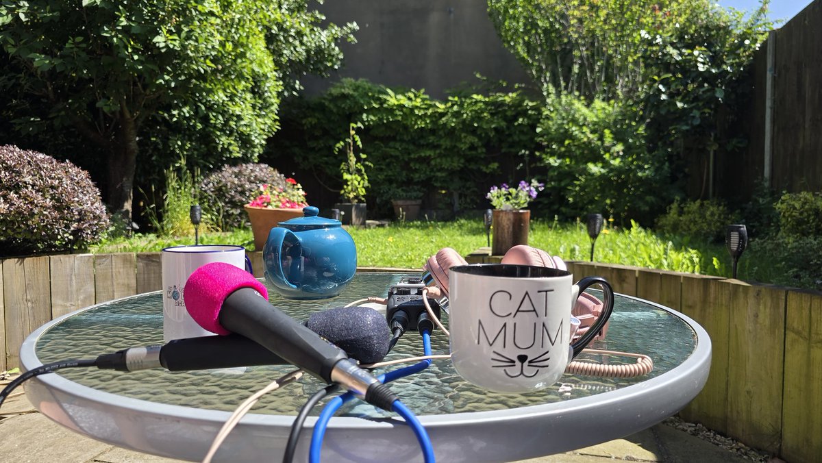 Dr Elodie Chabrol (@eloscicomm) on Twitter photo I officially started to record new episodes of my #podcast <a href="/underlabcoat/">Under the lab coat</a> this weekend in my garden with <a href="/NicolBirsa/">Nicol Birsa</a>
My goal is to record more of those and release them from September!
🎧 2 episodes already available with <a href="/SelinaWray/">Selina Wray 🙉 ▫</a> and <a href="/davide_danovi/">Davide Danovi</a>
podcast.ausha.co/under-the-lab-… I officially started to record new episodes of my #podcast <a href="/underlabcoat/">Under the lab coat</a> this weekend in my garden with <a href="/NicolBirsa/">Nicol Birsa</a>
My goal is to record more of those and release them from September!
🎧 2 episodes already available with <a href="/SelinaWray/">Selina Wray 🙉 ▫</a> and <a href="/davide_danovi/">Davide Danovi</a>
podcast.ausha.co/under-the-lab-…
