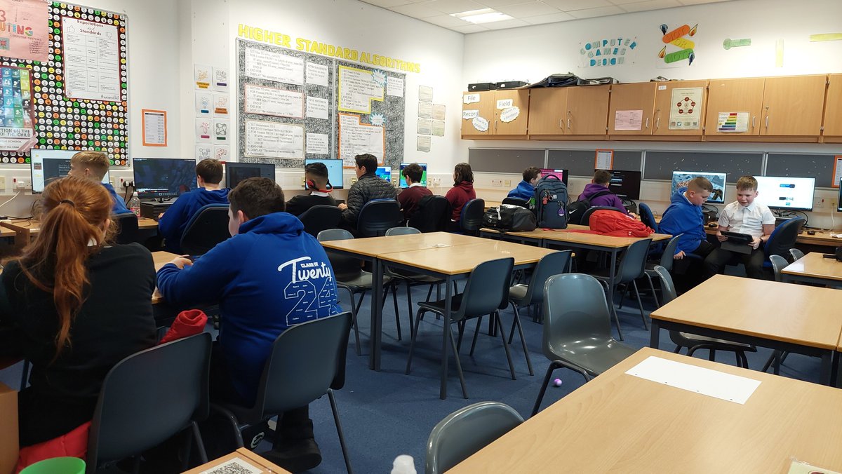 FHSComputingClub tweet media