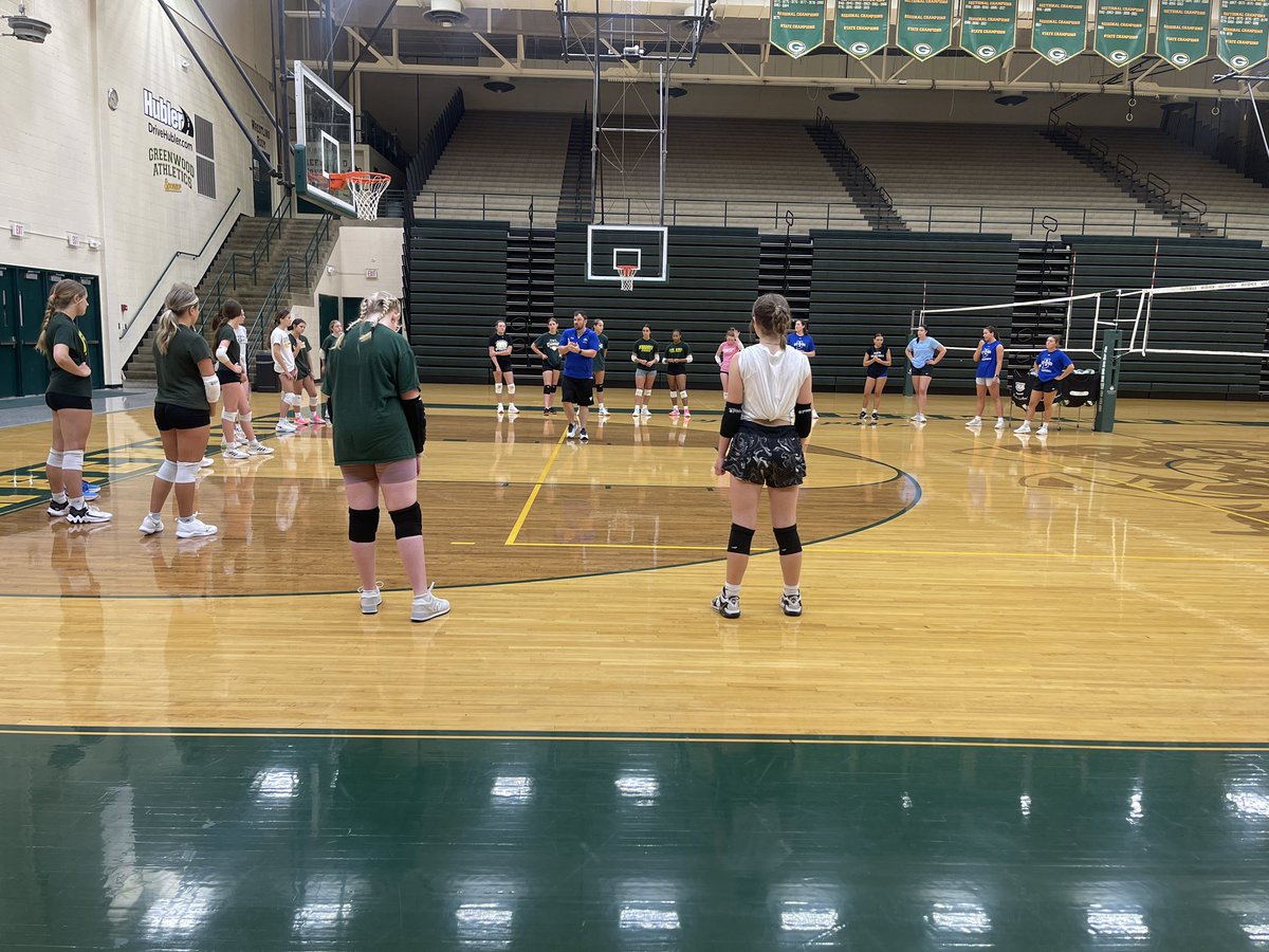 Greenwood Volleyball tweet media