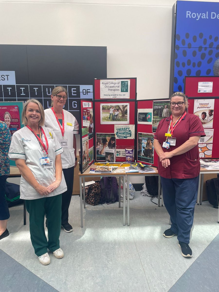Ness_138a's tweet photo. Great day yesterday at the #NHS Careers Fair at @ExeterCollege showing the 💪 and possibilities of a career as an Occupational Therapist or Physio ❤️ @RoyalDevonNHS @thecsp @theRCOT  #OT #Physiotherapy https://t.co/4q8GIYRoQz