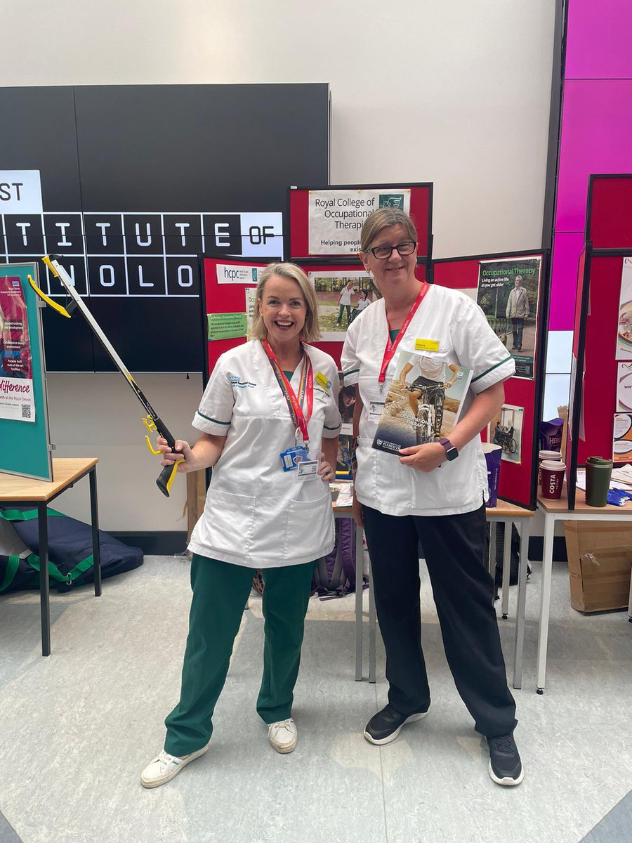 Ness_138a's tweet photo. Great day yesterday at the #NHS Careers Fair at @ExeterCollege showing the 💪 and possibilities of a career as an Occupational Therapist or Physio ❤️ @RoyalDevonNHS @thecsp @theRCOT  #OT #Physiotherapy https://t.co/4q8GIYRoQz