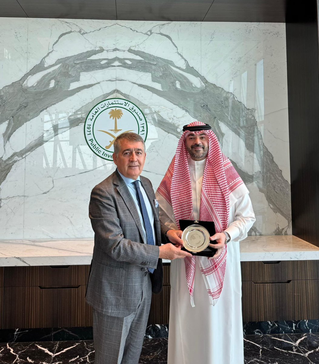 TÜSİAD tweet media