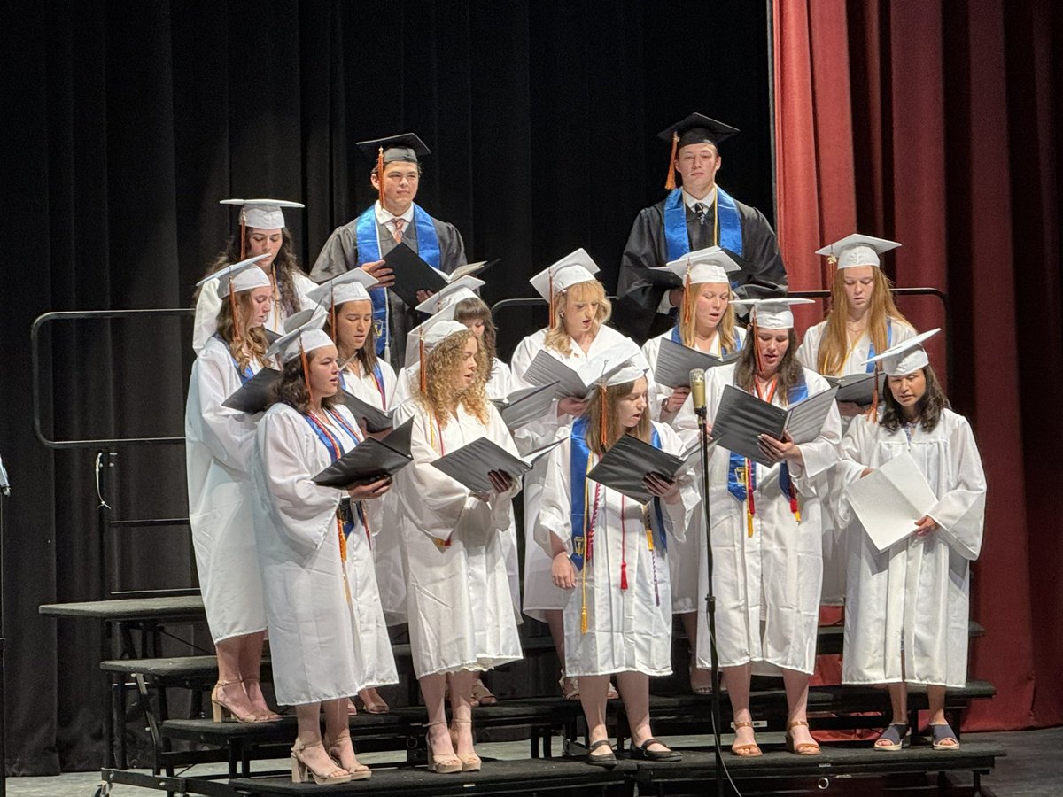 bpsdinfo's tweet photo. Here are some images from last night’s well attended Baccalaureate Program at Bethel Park High School. Tonight, the BPHS Class of 2024 will officially graduate. 
#bpproud #4everahawk https://t.co/FtiIhnFabB