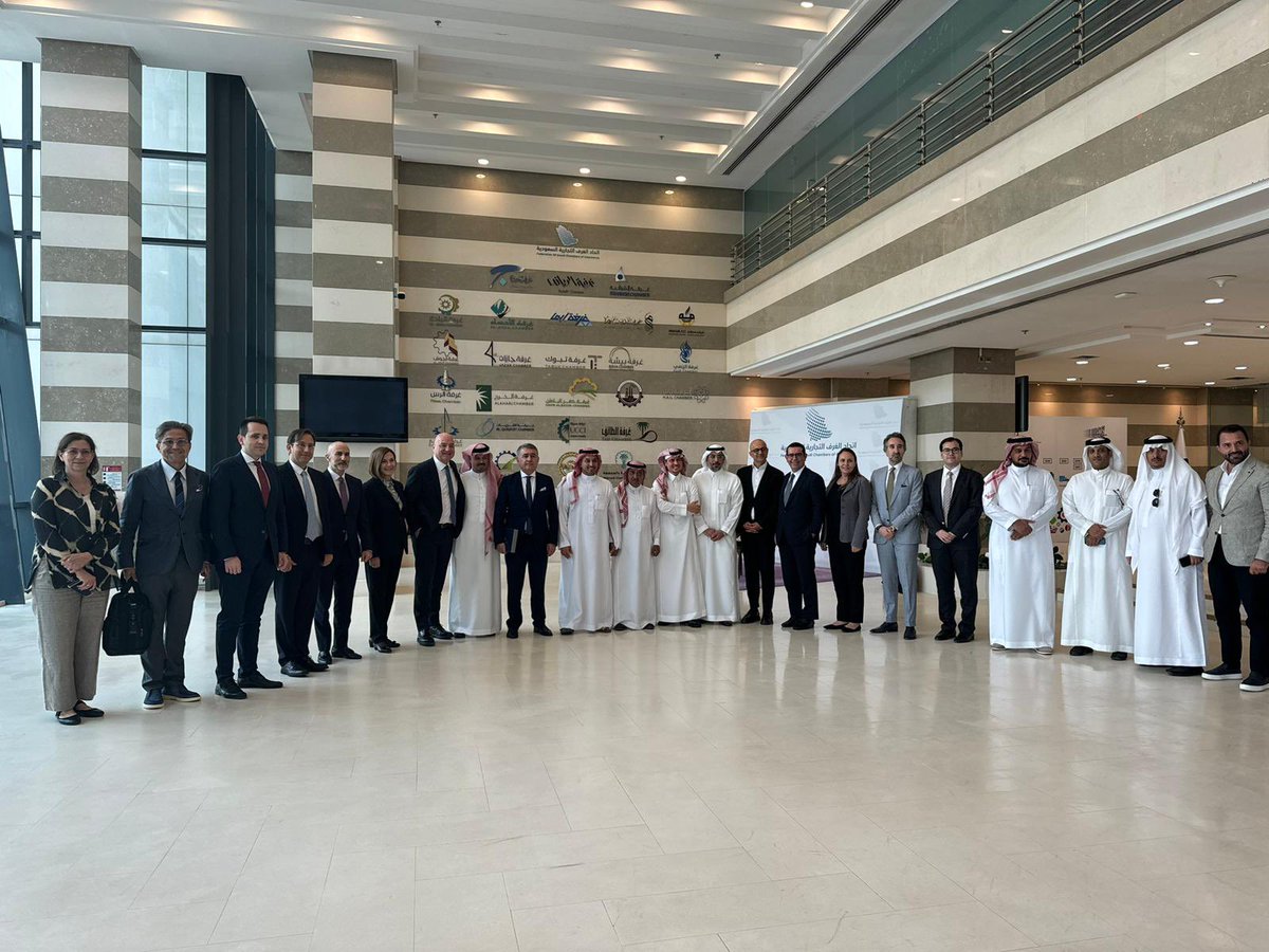 TÜSİAD tweet media