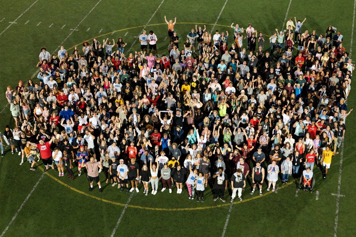 PennWedinboro's tweet photo. It's almost time to welcome the next class of Fighting Scots to campus! New Student Orientation kicks off at Edinboro June 27, with five dates schedule for the summer. Details, itineraries and registration at the link below ⬇

https://t.co/QmaY44FSil https://t.co/nijlJFJpkB