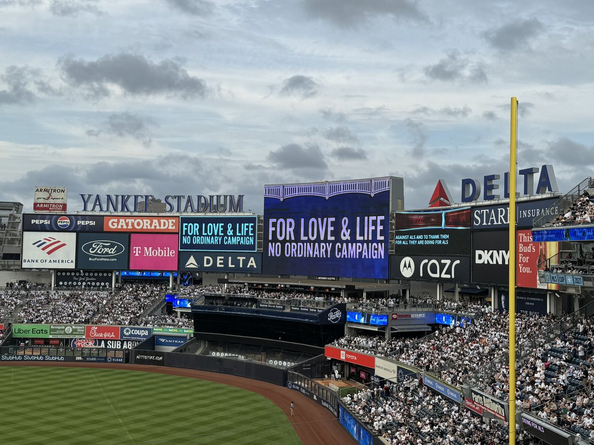 jeff_macgregor's tweet photo. Thank you to the @Yankees for inviting us to be a part of last night’s game. Seeing @sabrevaya honored on the field and the trailer for @_forloveandlife played to a cheering sellout crowd was incredible. Watch the film on @PrimeVideo! https://t.co/8zoKdsWYfK