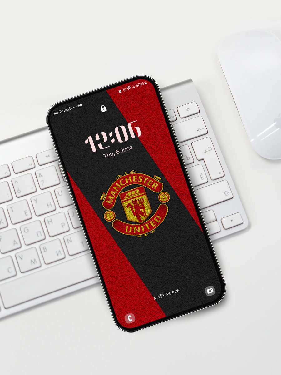 x_w_o_w's tweet photo. Manchester United Wallpaper ❤️🖤
Follow for more. Bookmark for later. 

#xwow #wallpaper https://t.co/hPmz3Znazd