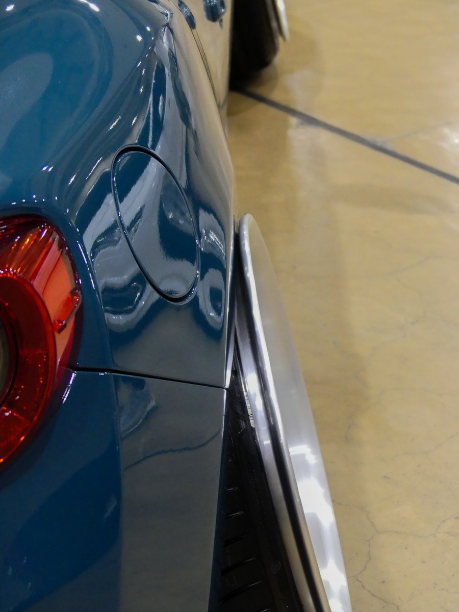 xxkeytyxx655321's tweet photo. 久しぶりの車イベント
stanceかっこいいですよね
そしてレッドブルガール可愛かったなぁ
一度やってみたいのは
車高下げたときにフェンダーがタイヤとホイールの間に入れてみたい
#zerofocus
#アクセス札幌
#stance
#LEXUS
#エボ10
#FT86
#レッドブルガール
#redbullgirl https://t.co/4rvHZ9VTST