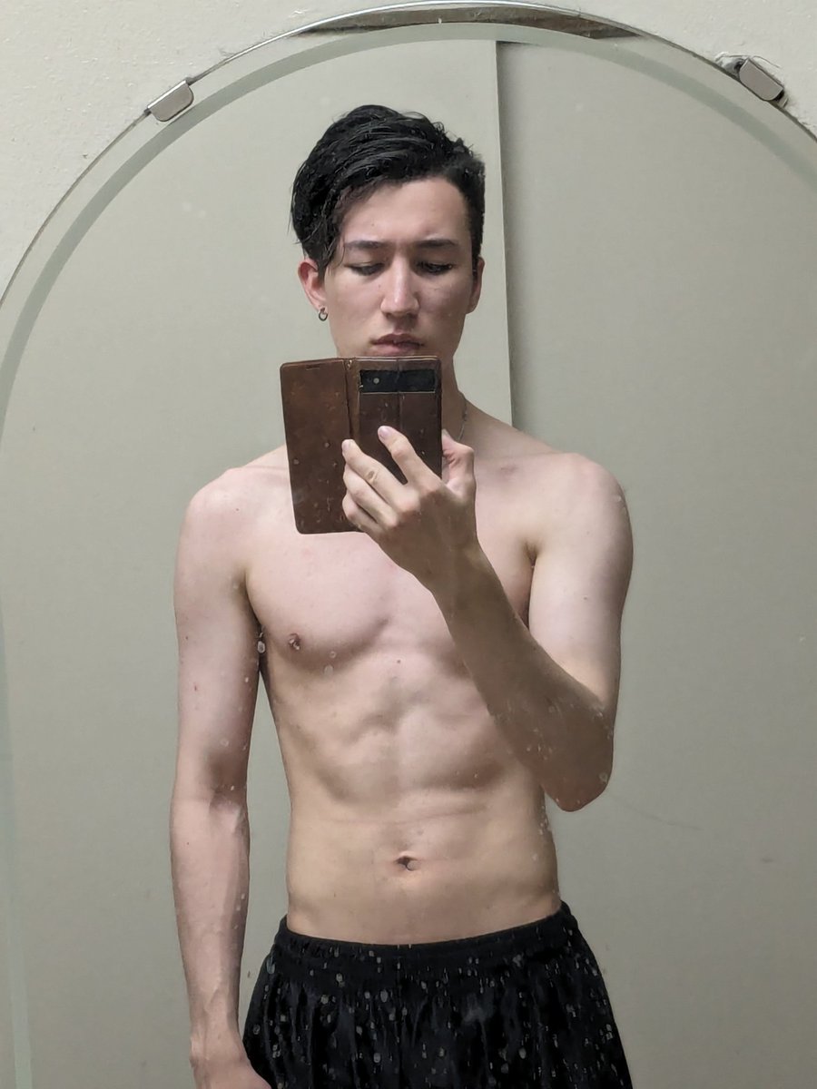 一ヶ月以上ぶりの筋トレ１７日目
全部なくなって悲しみの表情