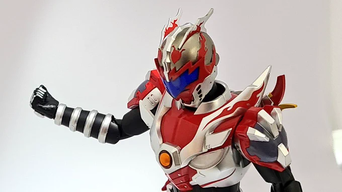 しかしながら鎧甲勇士のフィギュアがたくさんでたのは嬉しい…私がもし死ぬようなことがあったら鎧甲勇士の形刻を墓にいれてほしい(箱含む)と思うくらいに気に入ってます 