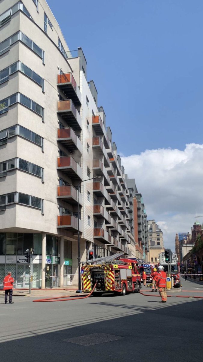 Fire Photos tweet media