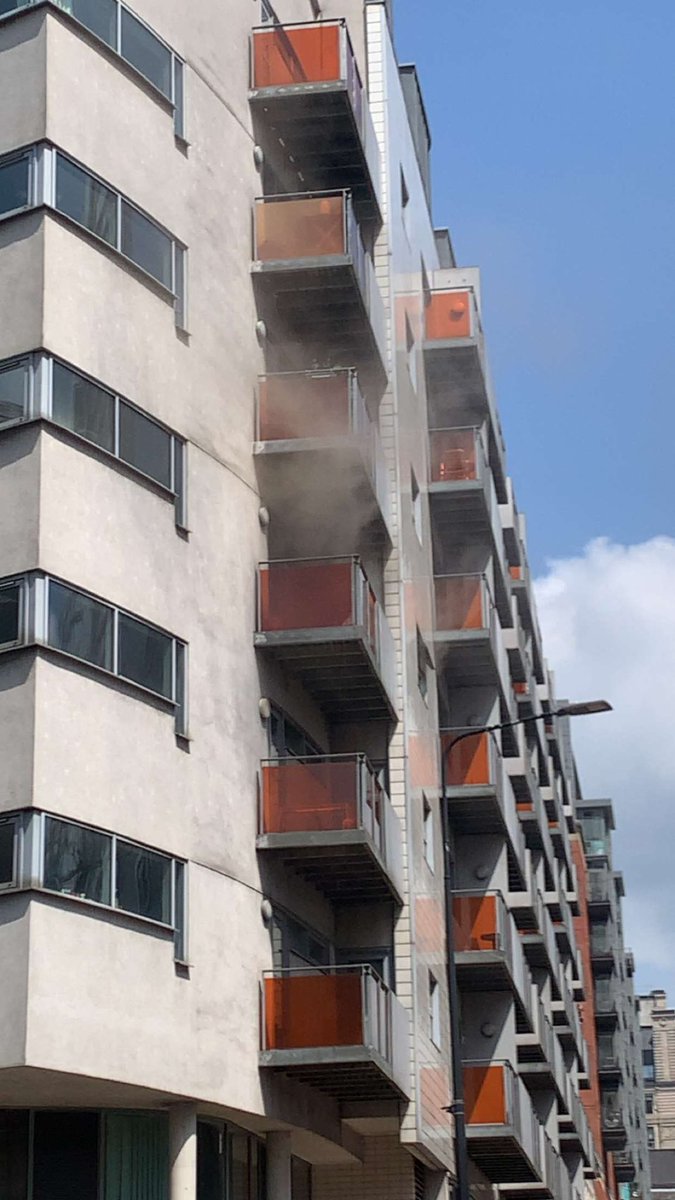 Fire Photos tweet media