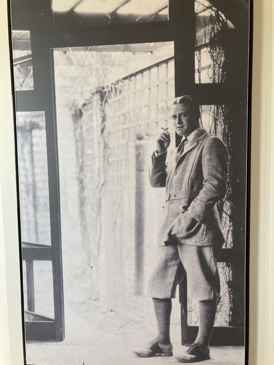 Joyce Carol Oates tweet media