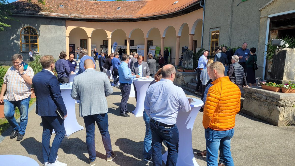 Heute 3. Biomethantag #Weimar Nachhaltig mit Biogas in die Zukunft. Mit welchen Partnern, Programmen, Plattformen etc.? Danke für die Orga <a href="/BiogasThuringen/">Biogas Thüringen</a>
#Klimaschutz #Nachhaltigkeit #RegionaleWertschöpfung