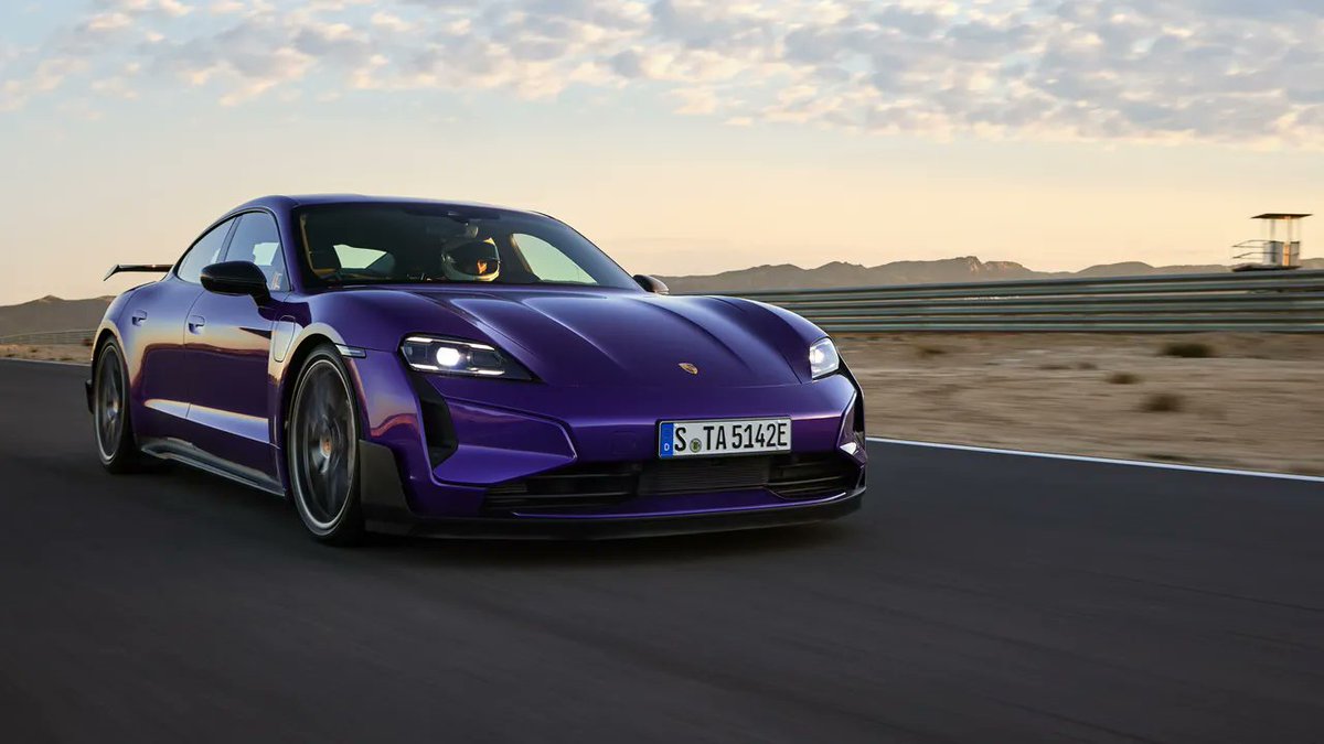 Porsche GB tweet media