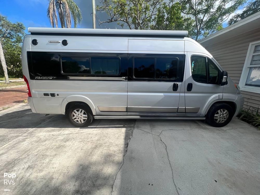 RvCrazy's tweet photo. ALL OFFERS CONSIDERED! - Don't miss out on this well-maintained 2018 #Winnebago #Travato 59K! Discover the freedom of the open road in style!

🔸Price $79,000
🔸Location #SaintPetersburg #Florida

➖➖
🔗 https://t.co/EaeokMQApP
➖➖

#ClassB #ClassBForSale #FloridaRVers https://t.co/HsJOHZRLwg