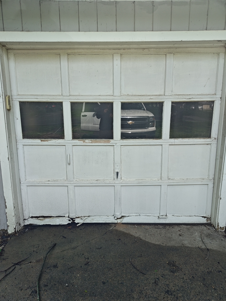 JVGarageDoor's tweet image. Take a look at a recent before and after of a Doorlink Model 510 Traditional Raised Panel install:

#DoorLink #RaisedPanel #GarageDoorInstall #KansasCityGarageDoors #JVGarageDoor

Call or text us for more information:
816-516-8872
jvgaragedoor.com