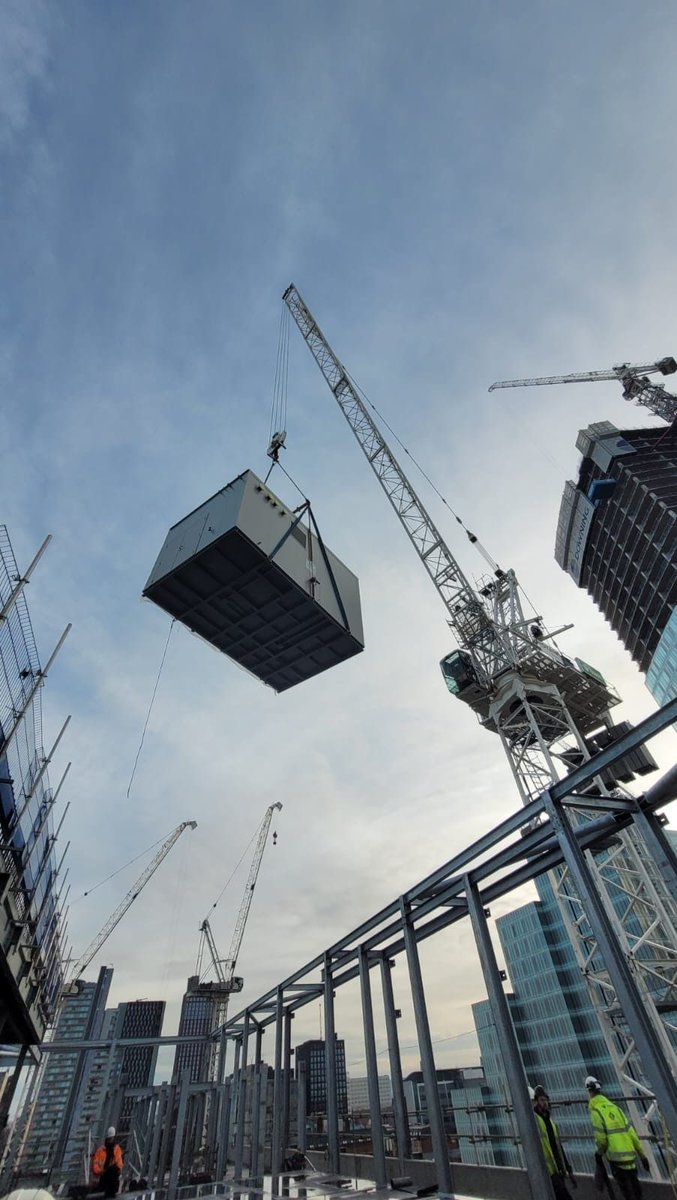 BriggsForrester's tweet photo. ⚙️ PROJECT PROGRESS ⚙️
Briggs & Forrester Engineering Services are progressing on the net zero carbon Plot 9A First Street project for BAM with the recent installation of a prefabricated plantroom provided by Constant Air Systems.
#excellenceateverylevel #constructionuk https://t.co/QcAZ5NTTsJ