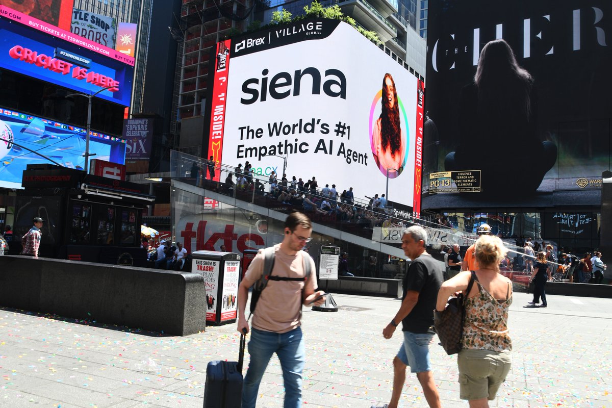 LisaPopovici's tweet photo. Times Square meet @siena_ai 🗽😍 thanks to our incredible partners at @brexHQ, this moment is a reflection of the hard work, dedication, and vision of our team. without you, our customers, our partners and our community none of this would be possible!
#GrowWithBrex #EmpathicAI https://t.co/LdOHU27Ipd