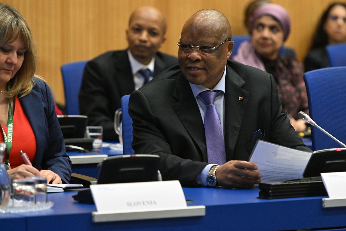 Signing Ceremony for Steve Biko Academic Hospital-NuMeRI being designated as an IAEA Rays of Hope Anchor Center.

© Dean Calma / IAEA