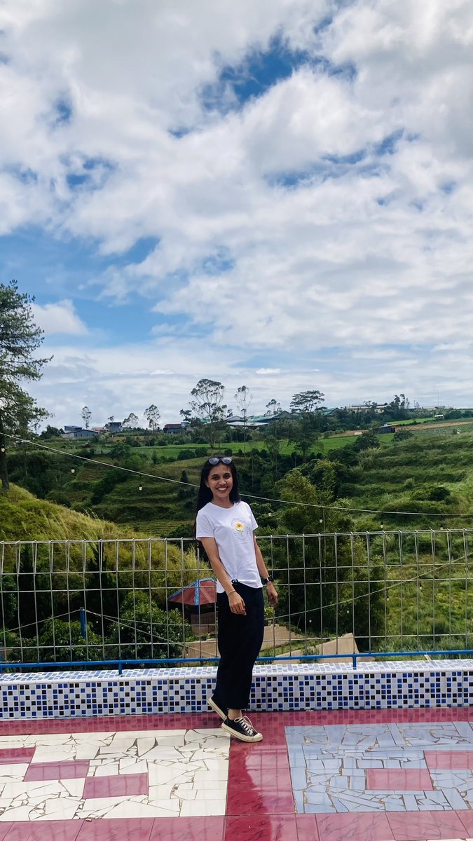 febridjohan's tweet photo. Tenanglah, semua orang akan menemukan pasangan yang bersyukur dan bangga memilikinya di waktu yang tepat 🩶
@febridjohan https://t.co/OQUAtlyjG0