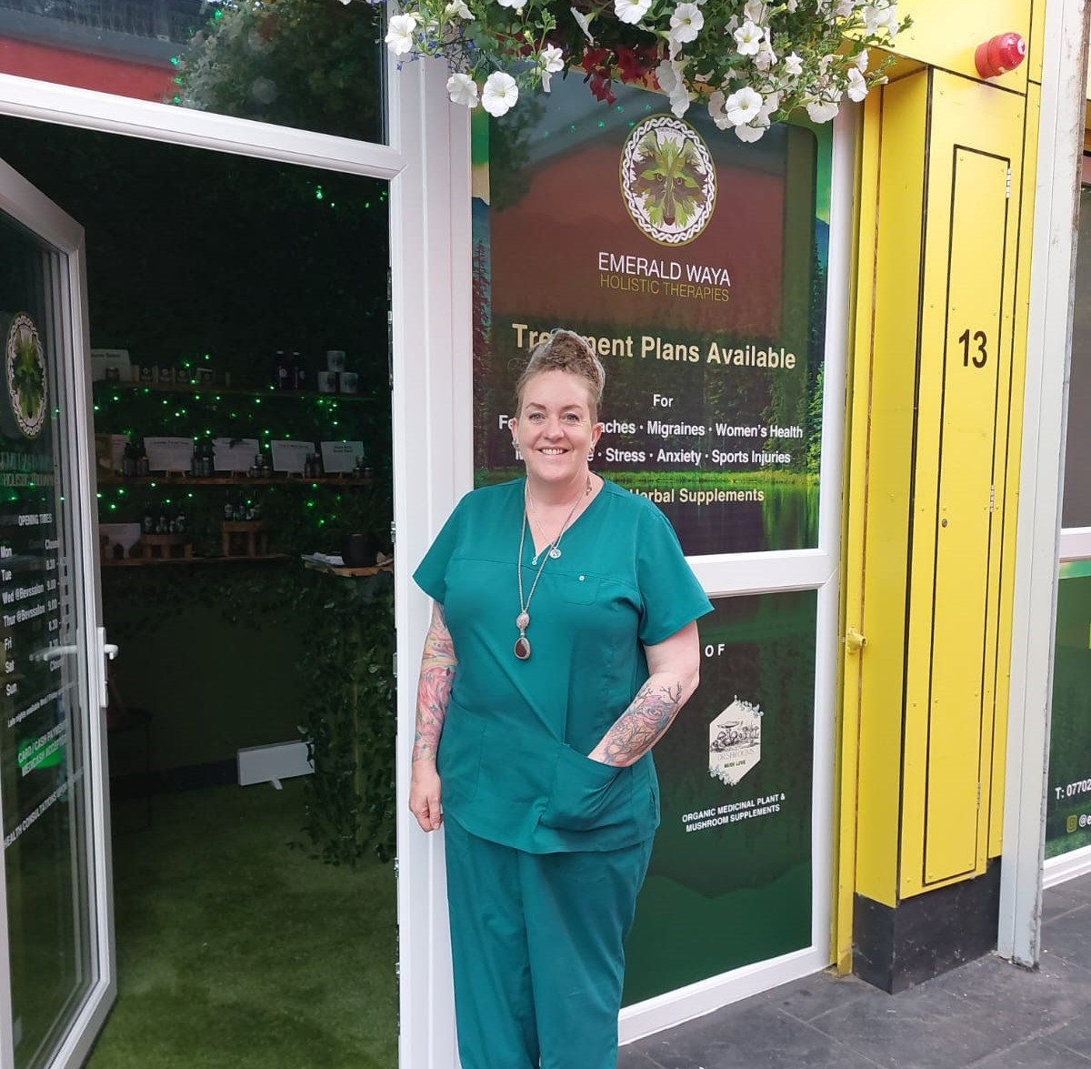 Fantastic to meet with Beverley from Emerald Waya, a Kirkby based business offering holistic therapies. We are supporting Beverley with specialist website consultancy, fully funded for Knowsley businesses. For more info 📞0151 477 4000 <a href="/Kirkby_TC/">Kirkby Town Centre</a> <a href="/PrescotTown/">Prescot Town Centre</a> <a href="/Huytonvilcentre/">HuytonVillageCentre</a>