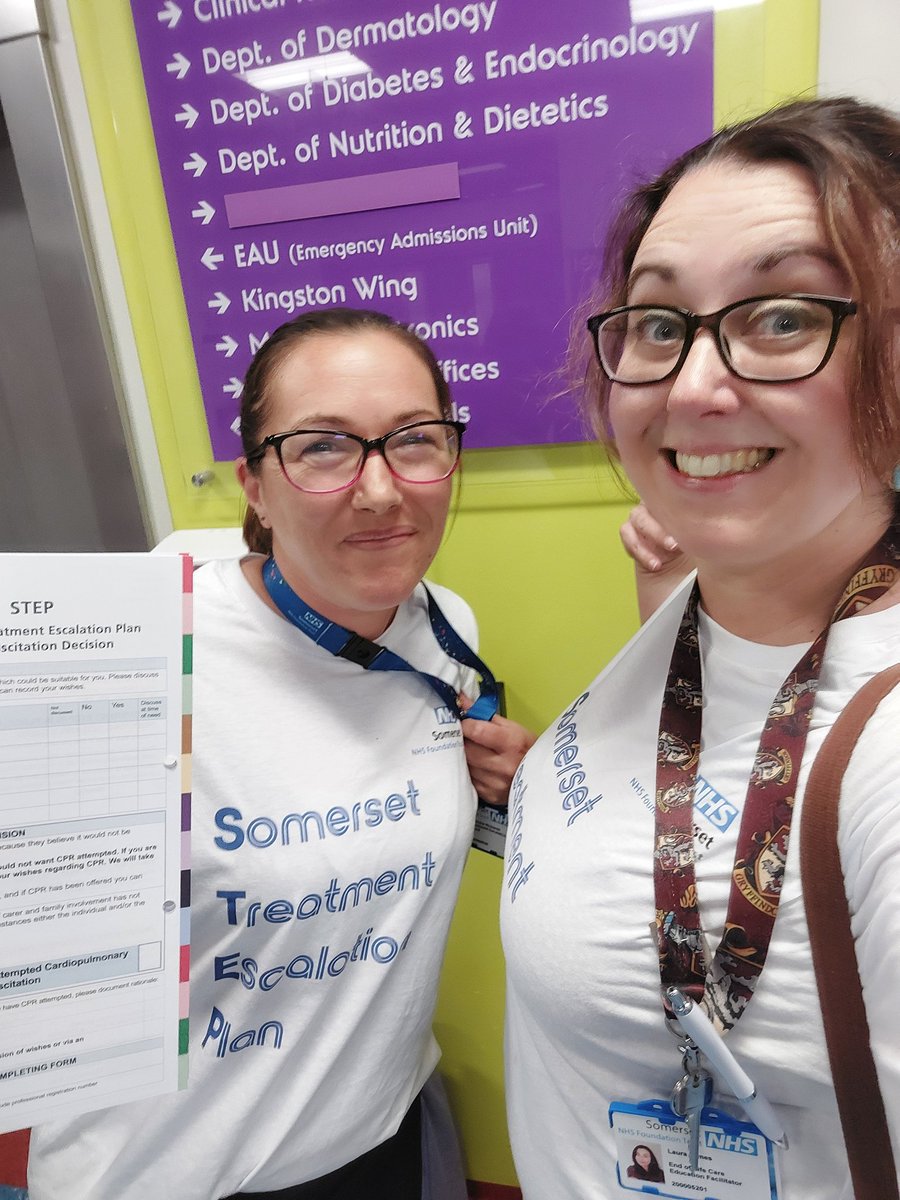 SomEOLC's tweet photo. We've been over at Yeovil District Hospital today, taking away the old Somerset Treatment Escalation Plans and hand delivering the new ones!
Are you #STEPReady?
Visit links in the🧵 below to find out more.... https://t.co/D06ffCc3gE