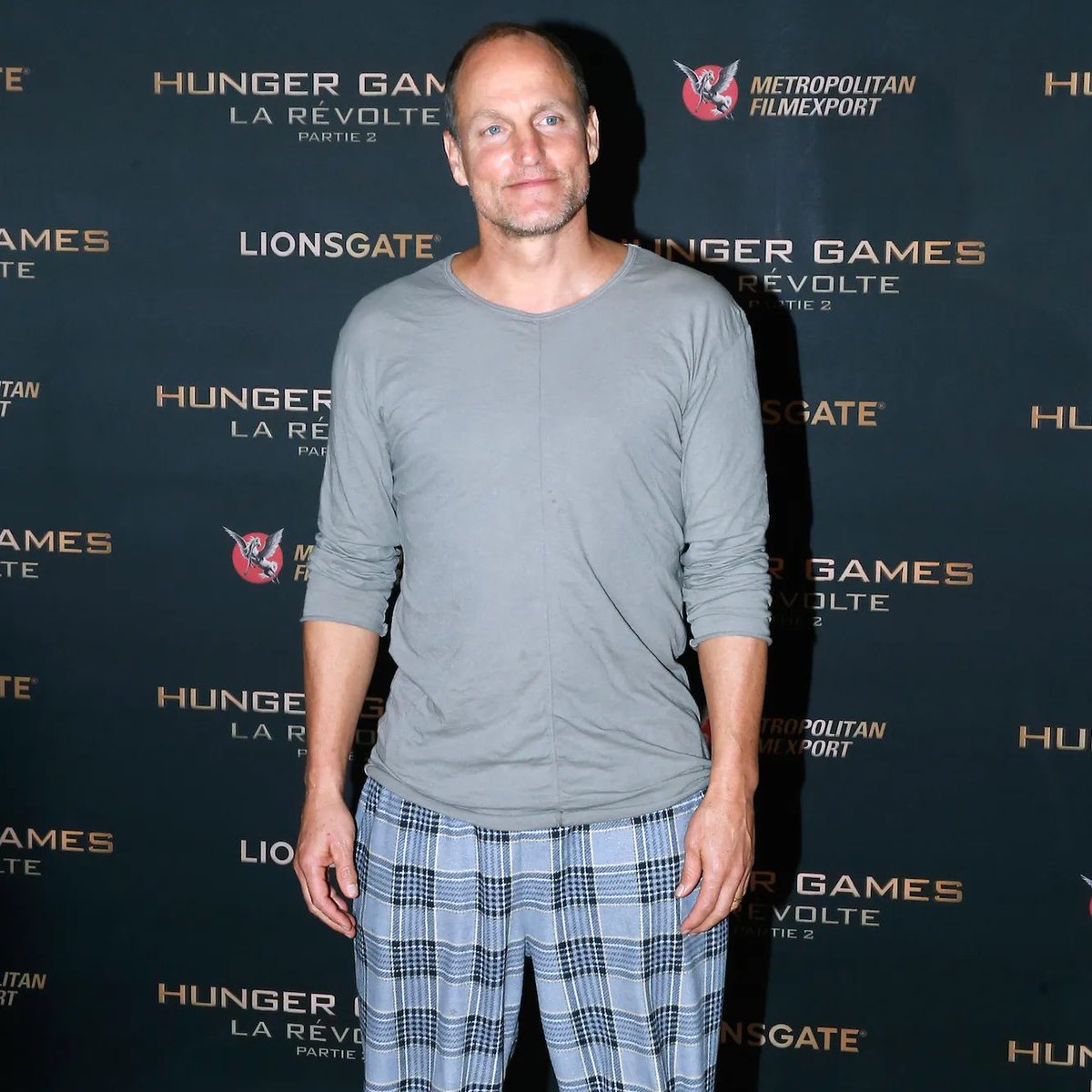 blakeverdeen's tweet image. woody harrelson showing up to “the hunger games: sunrise on the reaping” movie premiere like this