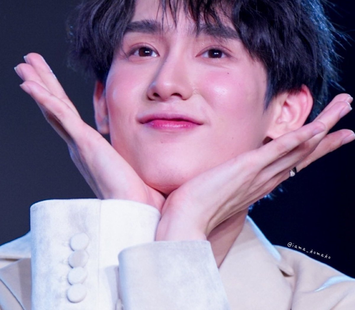 XZhan91's tweet photo. Level 1                                      Level 100 🍡🩷✨

#kasibook https://t.co/IwGyJBeDKx