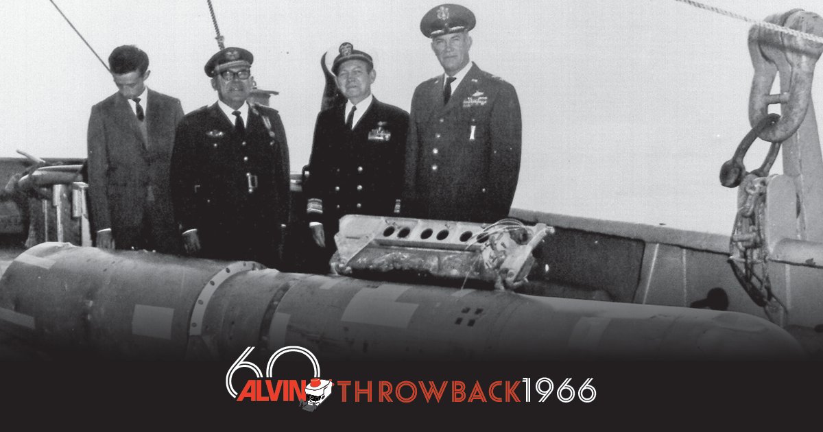 WHOI's tweet photo. #Throwback to 1966, when a U.S. Air Force B-52 lost a hydrogen bomb in the Mediterranean Sea off of Spain. 2 year-old #HOVAlvin located the unexploded bomb–twice!
📲 Take a deep dive into the sub's fascinating 60-year history: https://t.co/RGB5KSpUm7 https://t.co/evS3WBySzd
