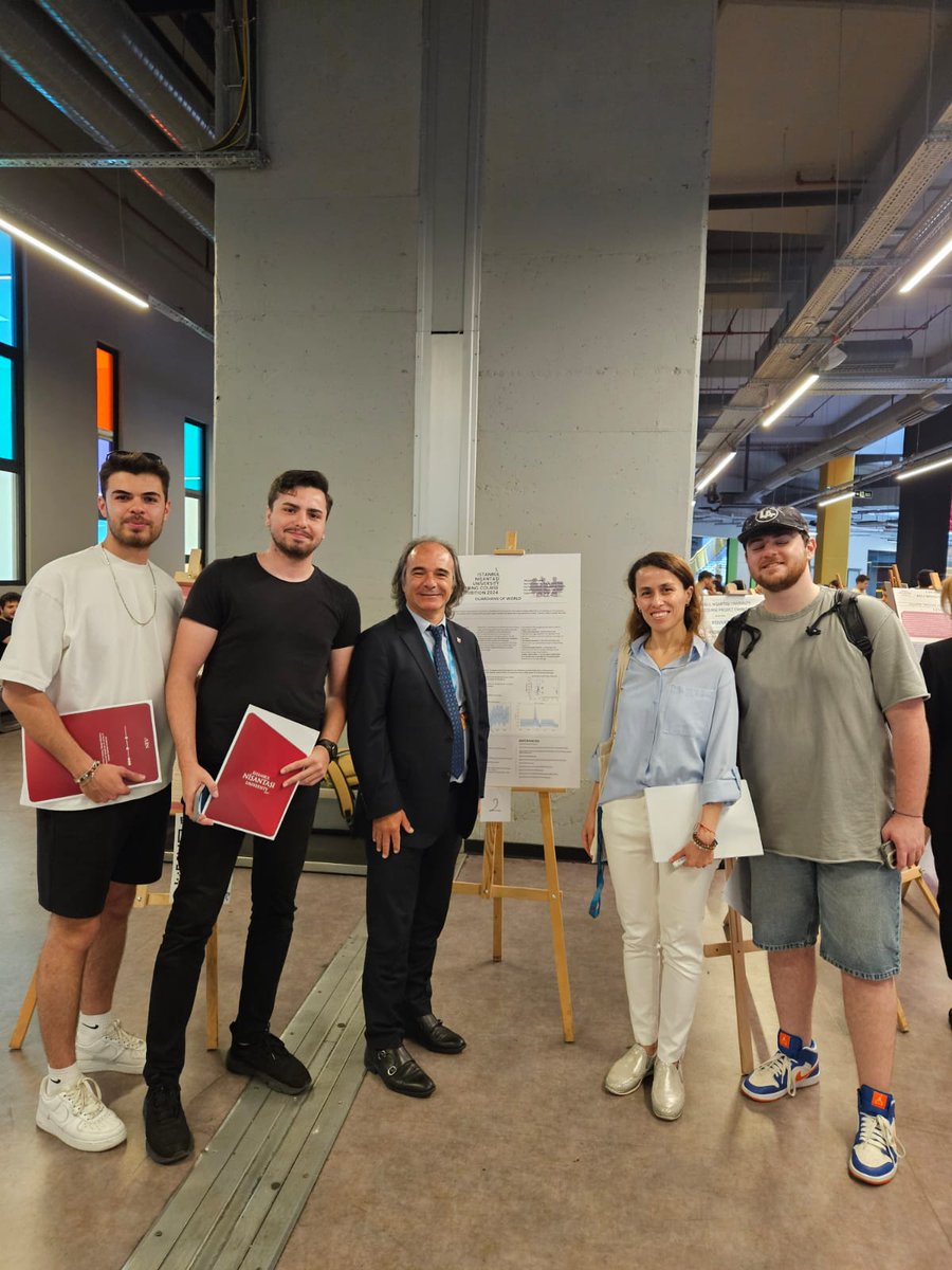 NisantasiEdu's tweet photo. Üniversitemiz Mühendislik ve Mimarlık Fakültesi Yazılım Mühendisliği (İngilizce) Bölümü ve Yönetim Bilişim Sistemleri (İngilizce) Bölümü katkılarıyla "AI and ML for Sustainability" başlıklı Data Mining dersimizin çıktılarını paylaştığımız öğrenci sergimizi gerçekleştirdik.

Sergimizi Rektörümüz Prof. Dr. Ayşegül Komsuoğlu Çıtıpıtıoğlu, Rektör Yardımcılarımız Prof. Dr. Uğur Yozgat ve Prof. Dr. Yeşer Yeşim Özer Yürür ve İktisadi, İdari ve Sosyal Bilimler Fakültesi Dekanımız Prof. Dr. Recep Kök hocalarımız ziyaret ederek öğrencilerle görüşlerini paylaştılar.

#istanbulnişantaşıüniversitesi