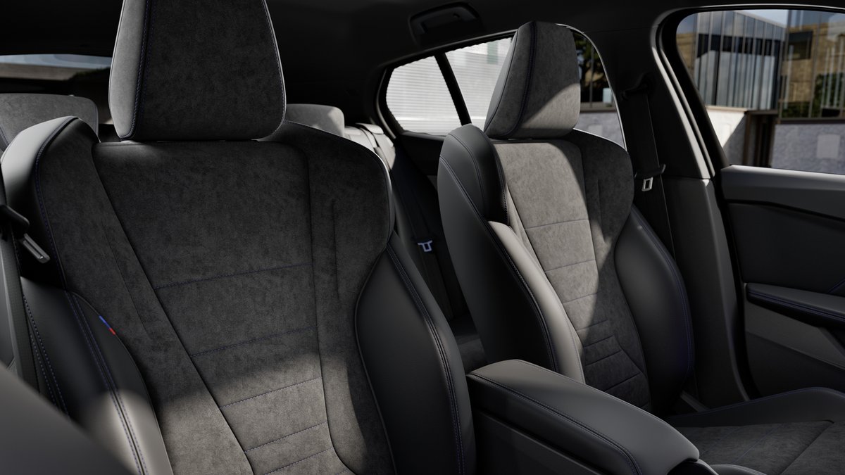 BMW's tweet image. A new interior language. Simplified, digitalized and fully connected.​

The new BMW 120.​
#BMW #1Series #THE1

Mandatory information according to german law ’Pkw-EnVKV’ based on WLTP: energy consumption combined: 6,0-5,3 l/100 km; CO₂ emissions combined: 135-121 g/km;