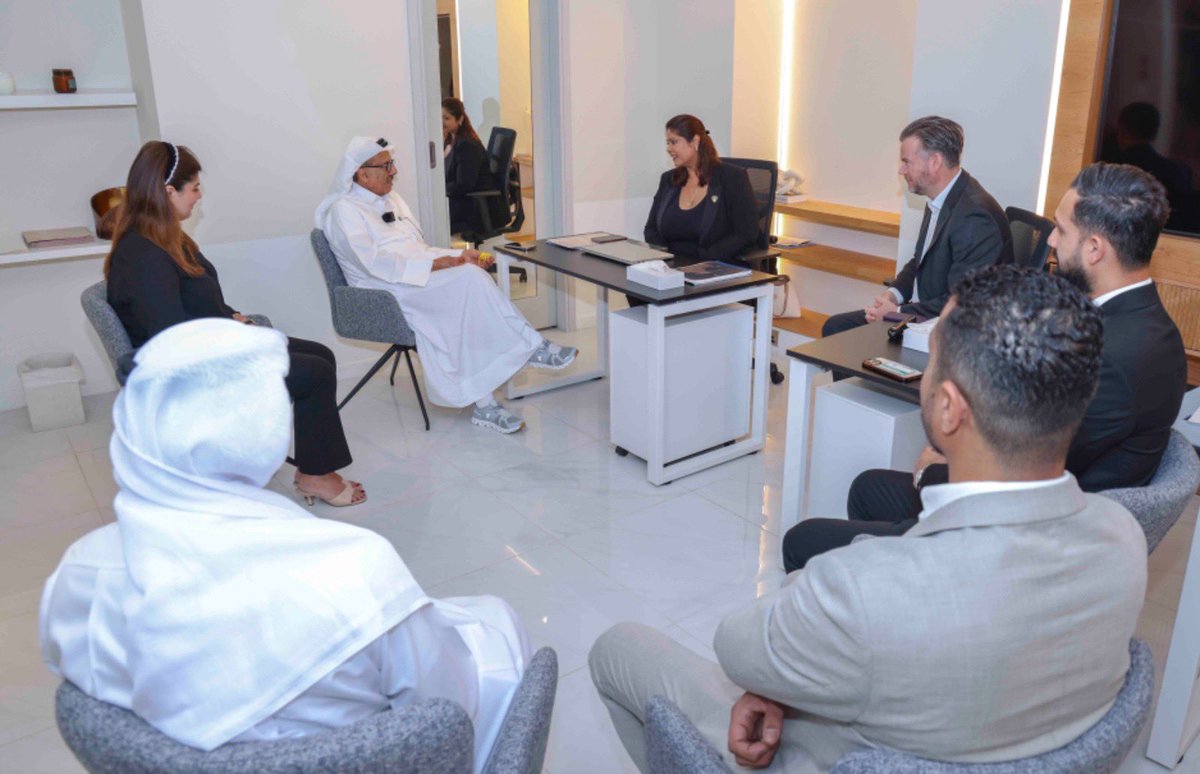 وجهتي الأولى فور وصولي إلى #الإمارات المبروكة هي #الحبتور_سيتي، حيث قمت بزيارتها لتفقد تطورات أحدث مشاريعنا #برج_الحبتور، و "ذا ريزيدنسيز، الحبتور جراند".

بدأت زيارتي بموقع بناء برج الحبتور الذي يحقق تقدماً ملحوظاً يوماً بعد يوم، ويجمع بين السرعة العالية التي تترافق مع الدقة في