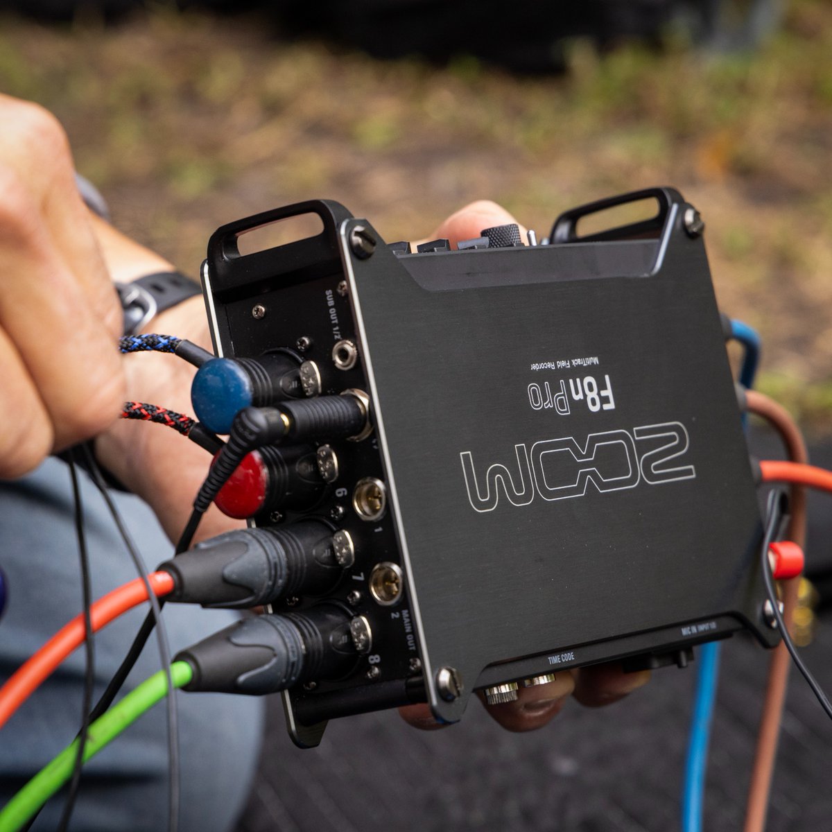 ZoomSoundLab's tweet photo. The 10-track blockbuster, the F8n Pro!
#F8nPro #FieldRecording #Filmmaker https://t.co/hFsYzhtxGk