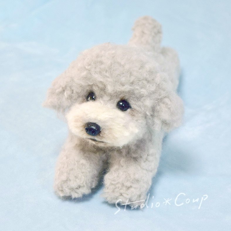 studio_coup's tweet photo. トイプードルさんを
作らせていただきました🐶

#羊毛フェルト   #ニードルフェルト  #ハンドメイド #handcraft  #felt  #coconala 
#coconala #feltingneedle  #felting #いぬ 
#dogsofinstagram  #dogphotography   #dailypappy  #dogstagram #doglovers  #dog    #トイプードル　#toypoodle https://t.co/QBQuUBGaDi