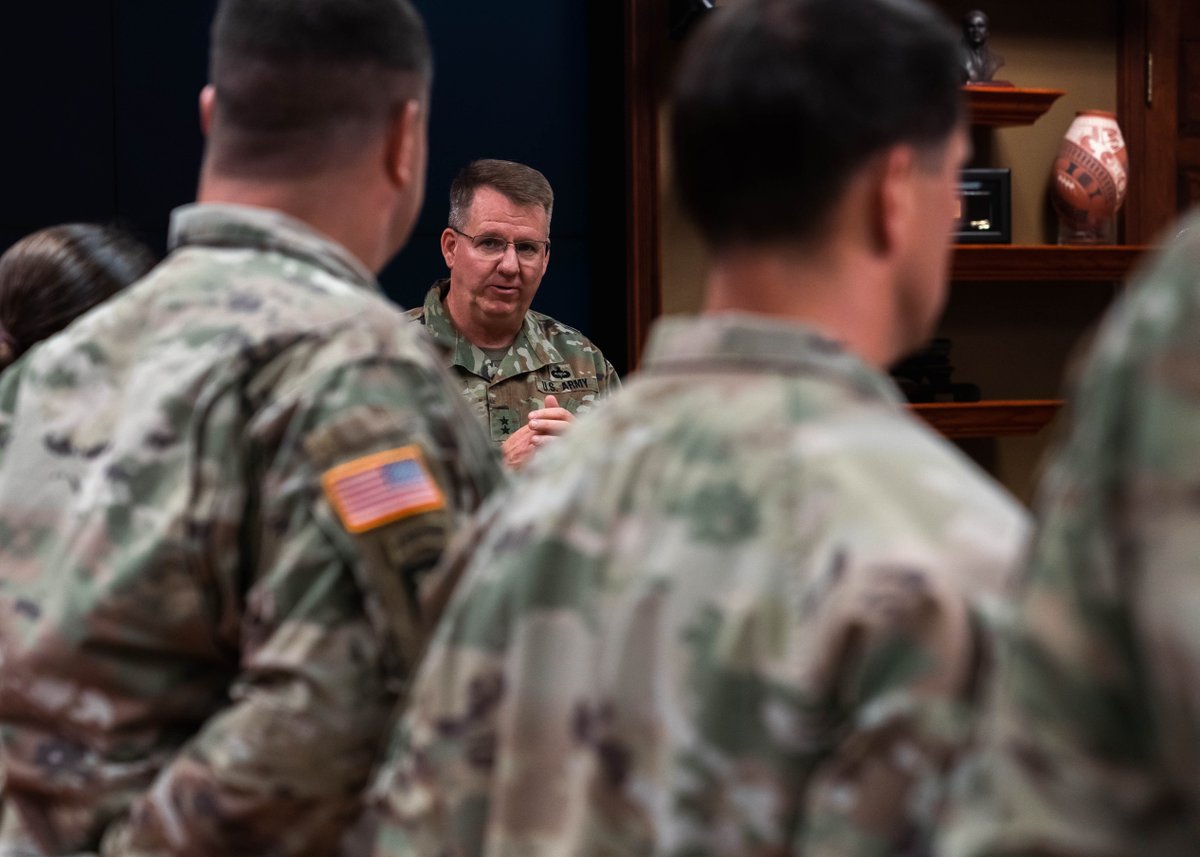USArmyNorth's tweet photo. Task Force 51 Soldiers were awarded for their exceptional support to Vibrant Response 2024 by #TF51 commander, Maj. Gen. Scott M. Sherman. The #VR24 exercise further enhances their ability to defend the homeland and respond to all-hazardous incidents.
#StrengthoftheNation https://t.co/rPgQkukna2