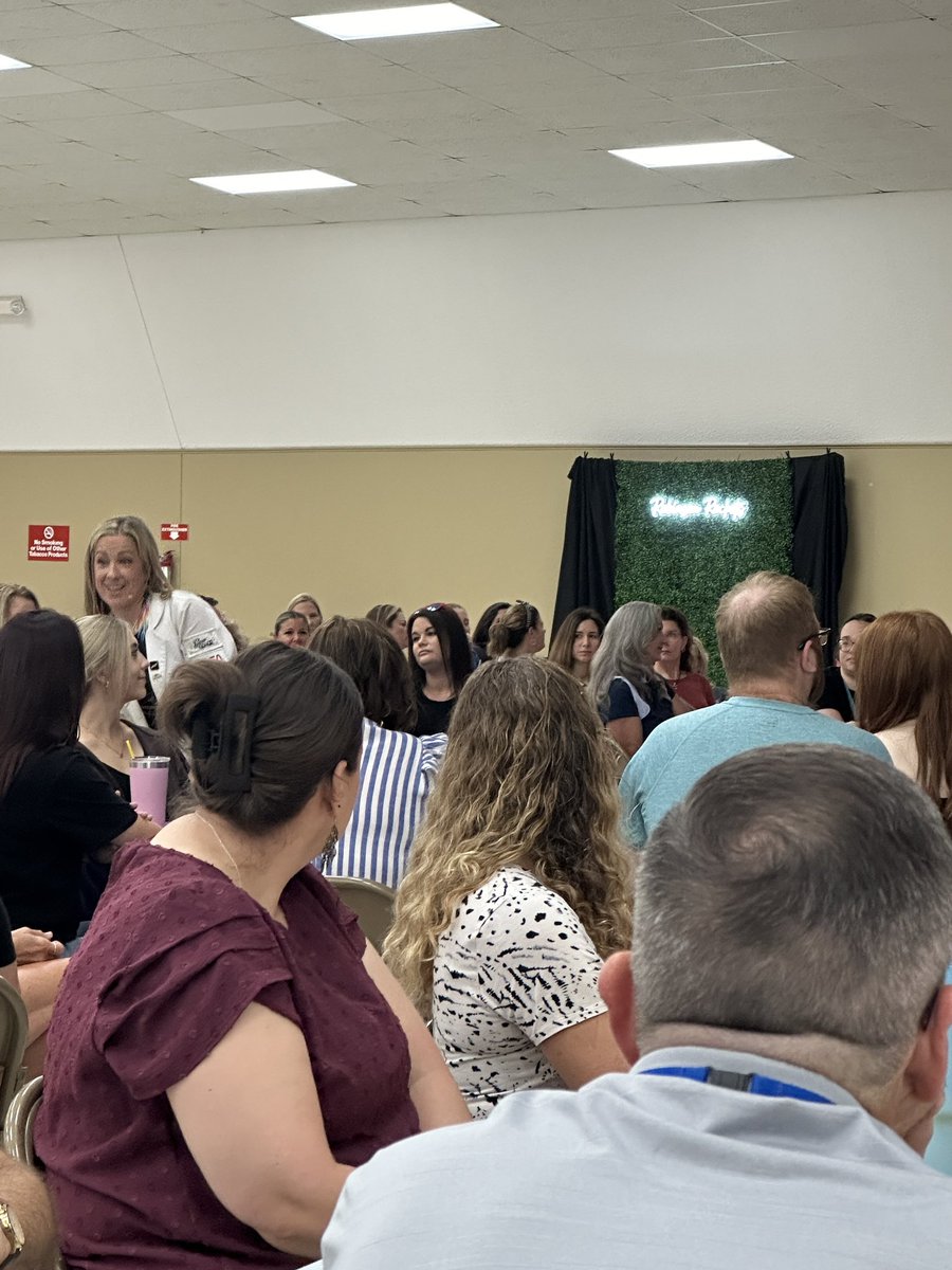 “Don’t sit and be boring!” <a href="/CarrieJoWallace/">Carrie-Jo Wallace</a> #RobinsonISD