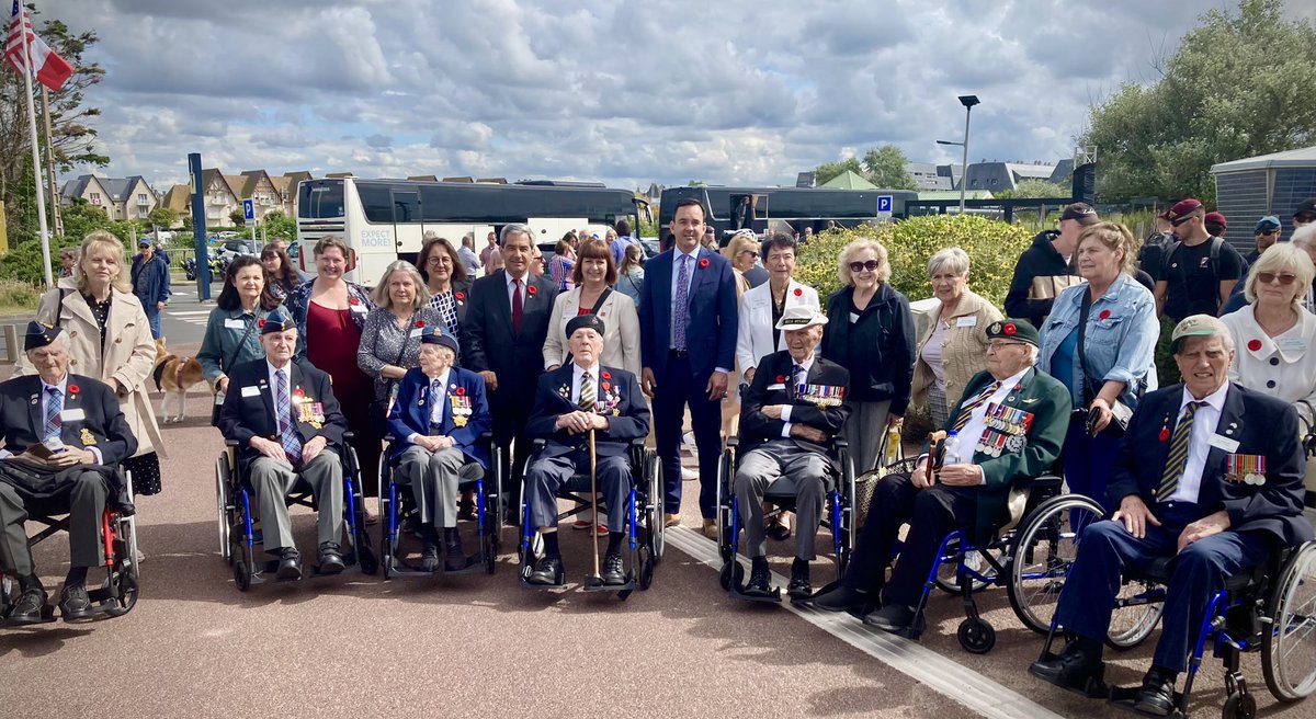 Ils ont été les héros qui ont sauvé le monde. 

Alors que nous célébrons le 80e anniversaire du jour J et de la bataille de Normandie, c’est l’héritage des 14 000 Canadiens qui ont pris d’assaut ces côtes il y a 80 ans. 

Loin de chez eux, ces braves soldats ont débarqué sur la
