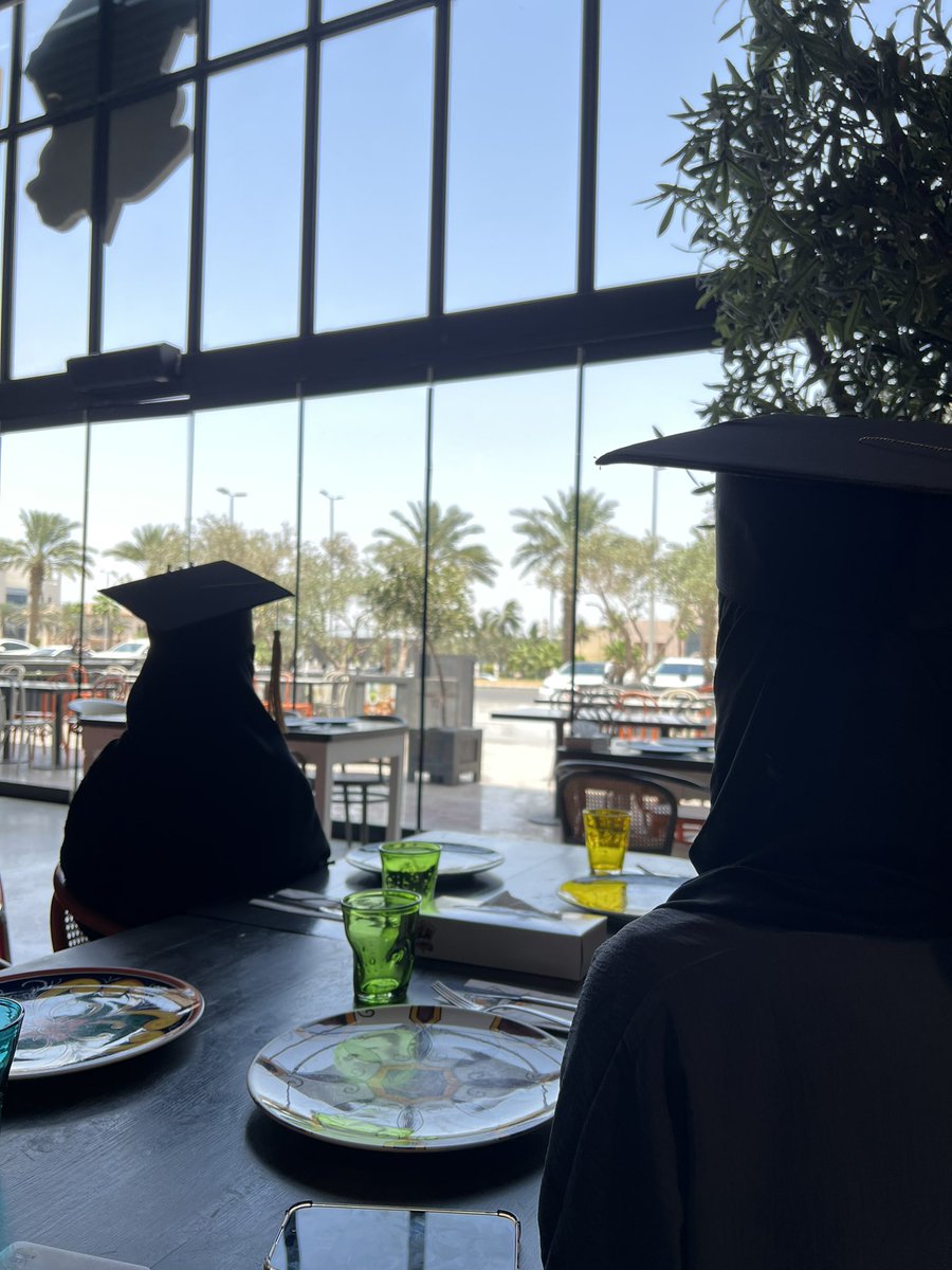 ManarAlwah's tweet photo. مِسك الختام 🎓❤️‍🔥! https://t.co/IOBQiMNhju