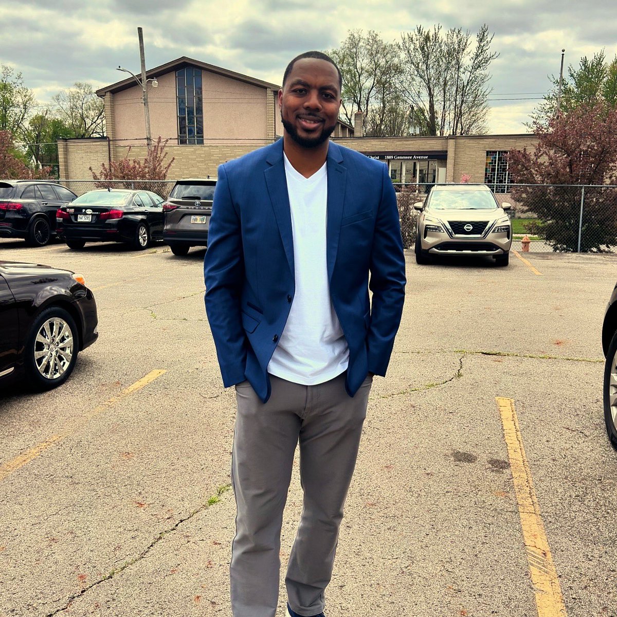 _CoachLew_'s tweet image. I have been going to Genessee Avenue Church of Christ since I was in elementary school. This place has shaped me into the man I am today! Thank you mom for introducing me to someone who is Always there for me, that will Never forsake me, &amp;amp; will Forgive me of my wrongdoings.